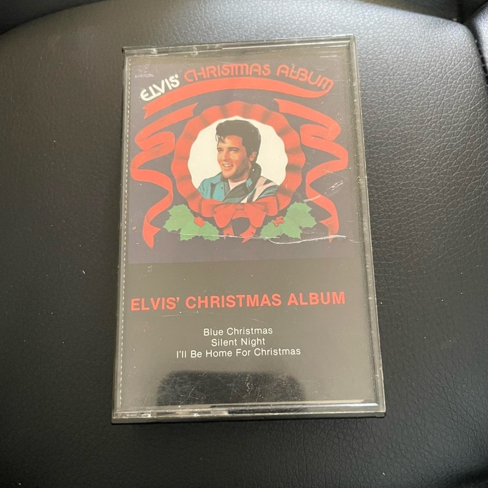 Elvis Presley Christmas Album 1985 cassette
